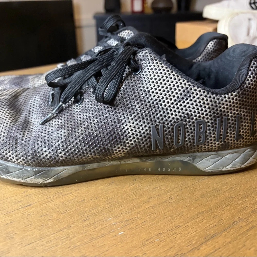 NOBULL Black/gray camo CrossFit shoes Mens 11 /Womens 12.5 - Picture 2 of 4